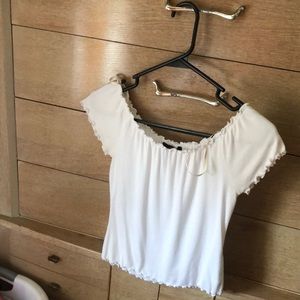 White short sleeve lettuce top